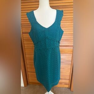 Lilly Pulitzer Kaylee shift in Tanzanian Teal petite petal eyelet, 14, NWT